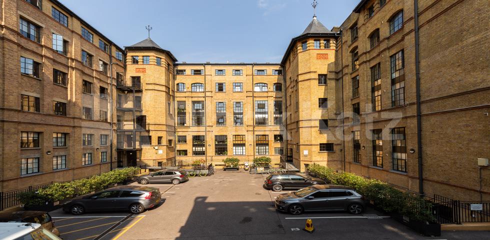 			1 Bedroom, 1 bath, 1 reception Apartment			 SPRINGFIELD HOUSE LOFTS-TYSSEN STREET, DALSTON/HAGGERSTON